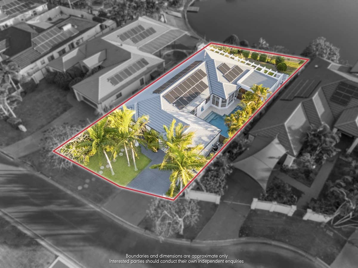 8 Seychelles Court, BURLEIGH WATERS - Thumbnail 28