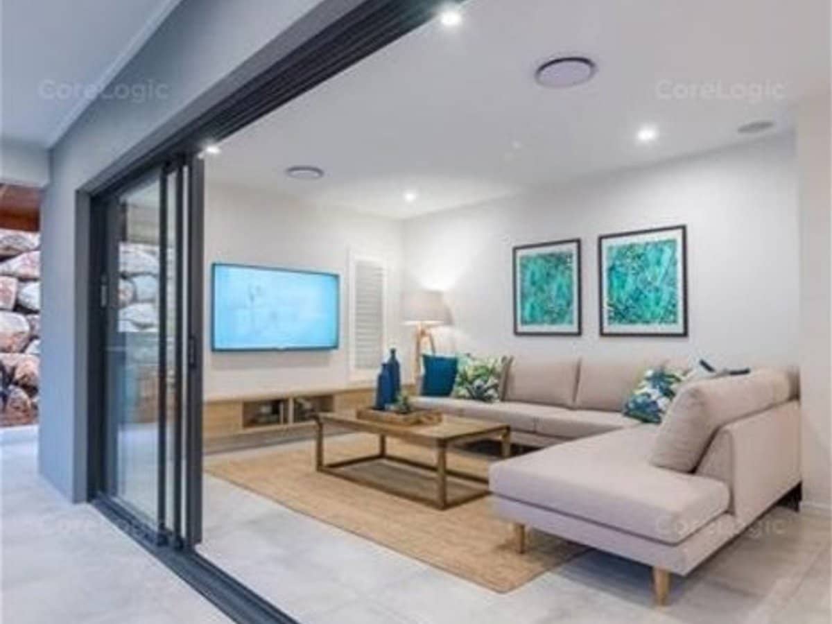 194 Valley Mews, DEEBING HEIGHTS - Thumbnail 3