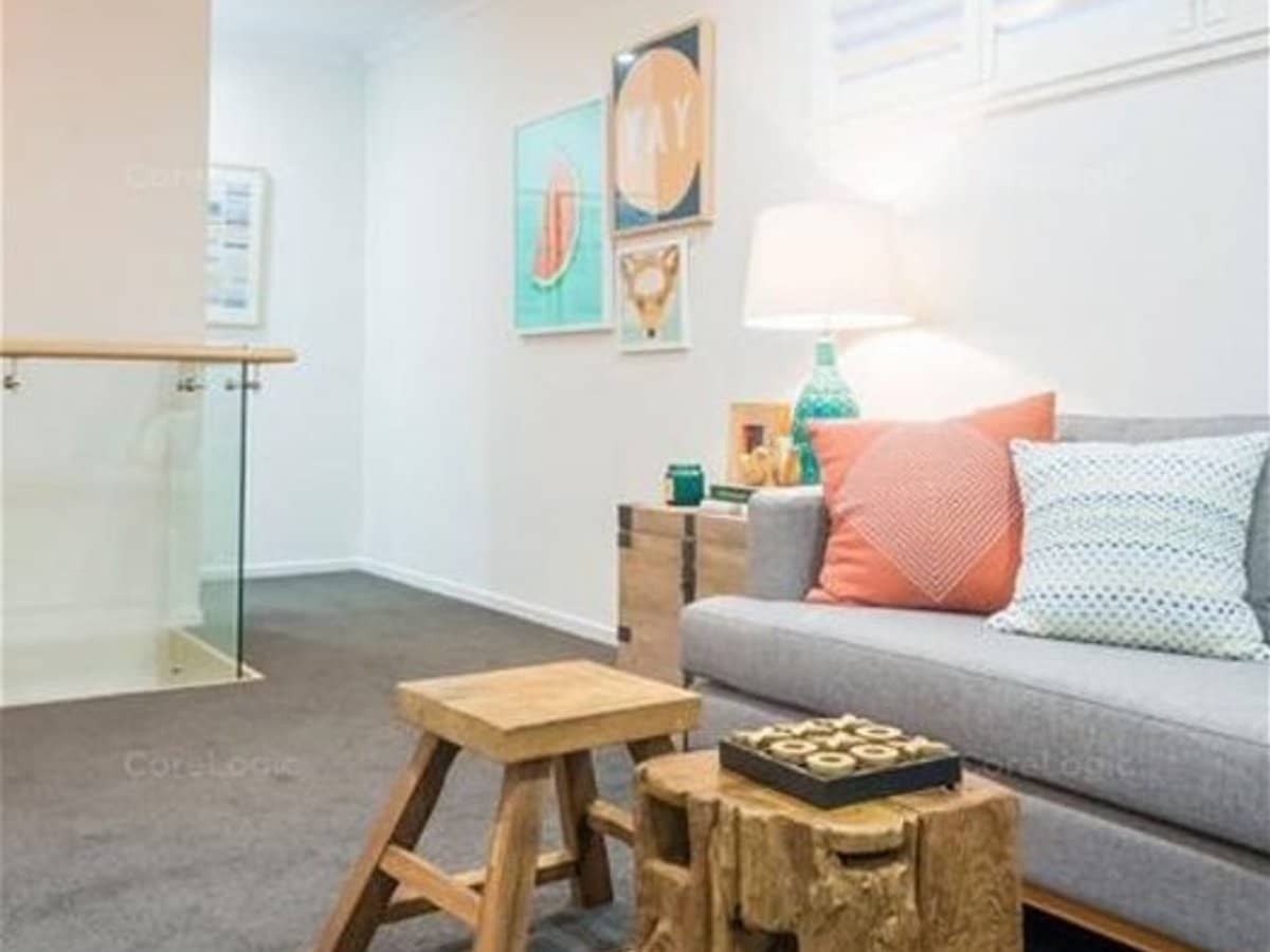 216 Valley Mews, DEEBING HEIGHTS - Thumbnail 5