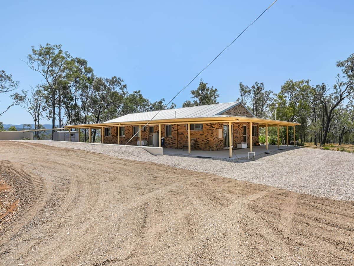 220 Scanlans Road, STOCKYARD - Thumbnail 2