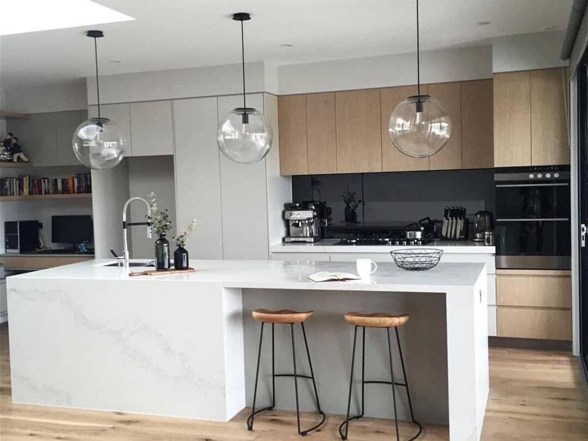 12-18 Albert Avenue, BROADBEACH - Thumbnail 5