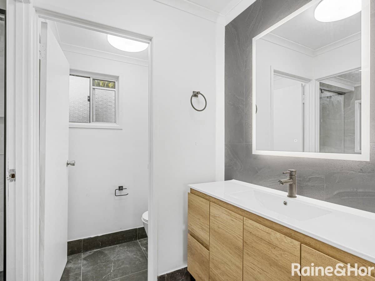 38 Walkers Road, MORAYFIELD - Thumbnail 11