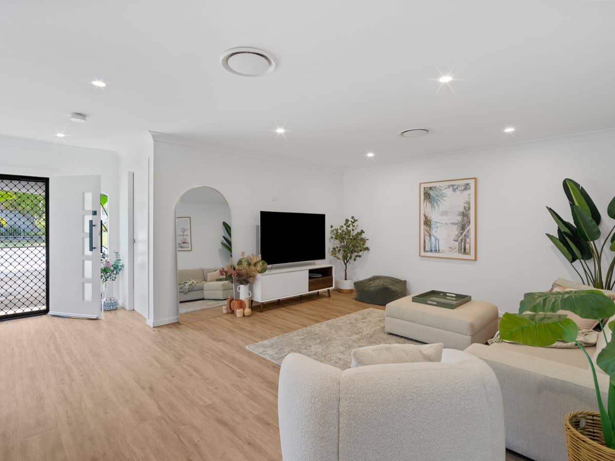 28 Boambillee Street, THORNESIDE - Thumbnail 2