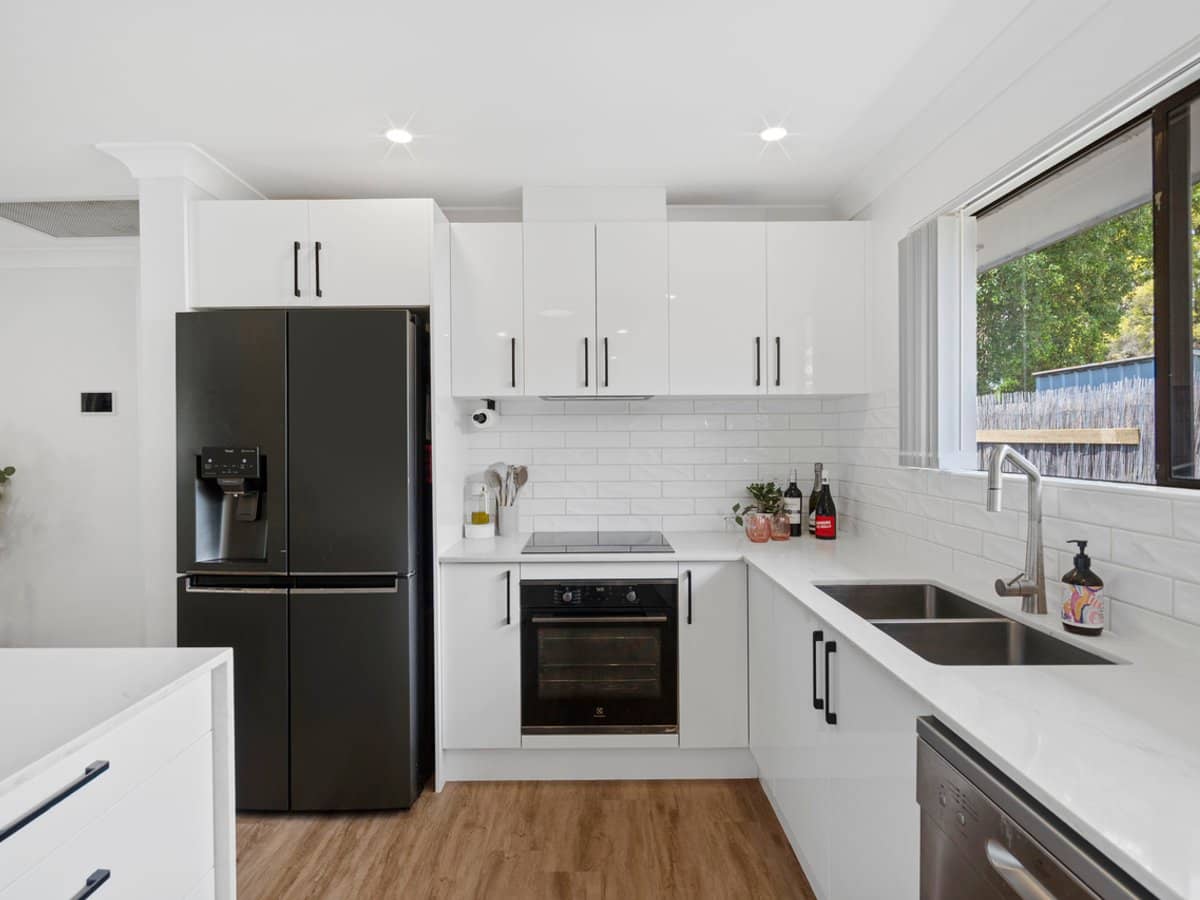 28 Boambillee Street, THORNESIDE - Thumbnail 6