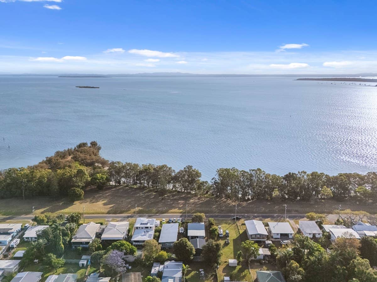 18 Oxley Parade, DUNWICH - Thumbnail 12