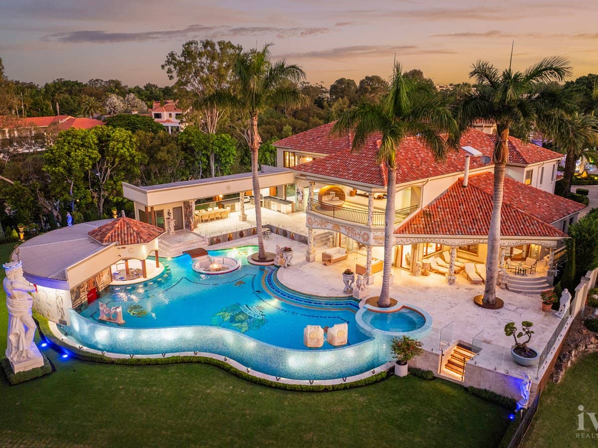 36 River  Cove Place, Helensvale - Thumbnail 1