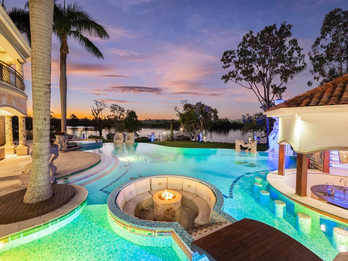 36 River  Cove Place, Helensvale - Thumbnail 2