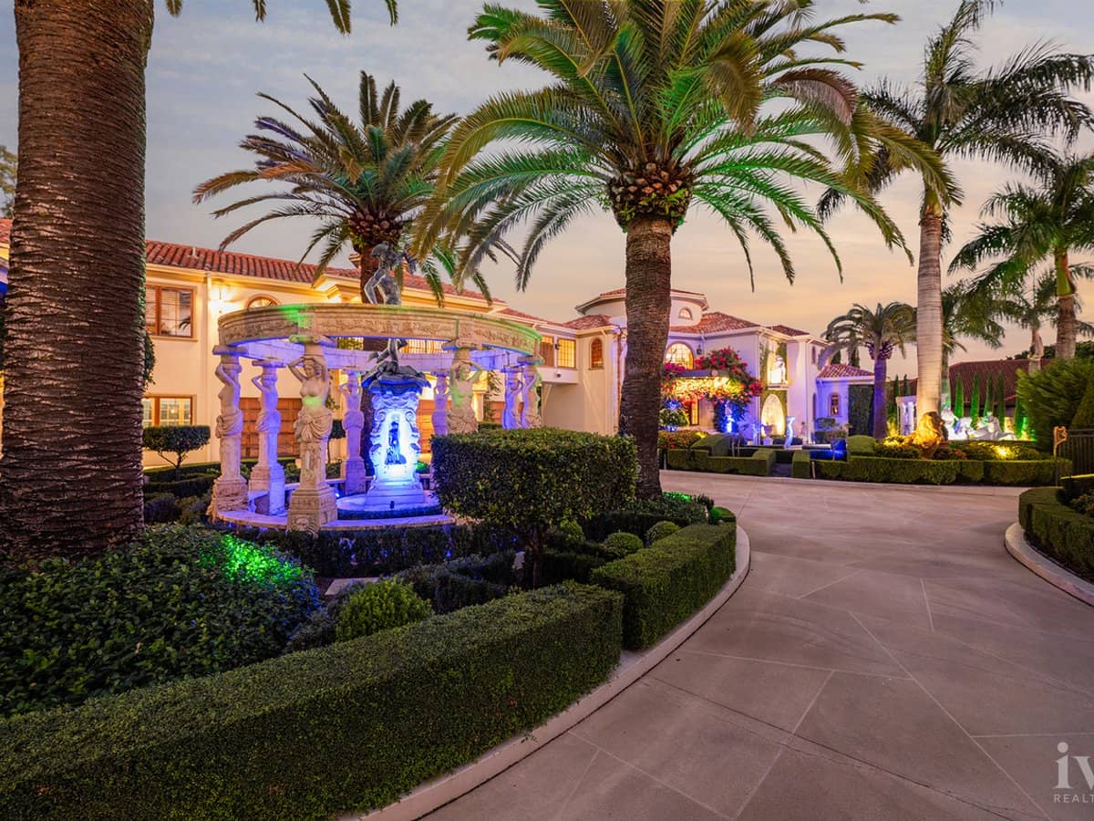 36 River  Cove Place, Helensvale - Thumbnail 4