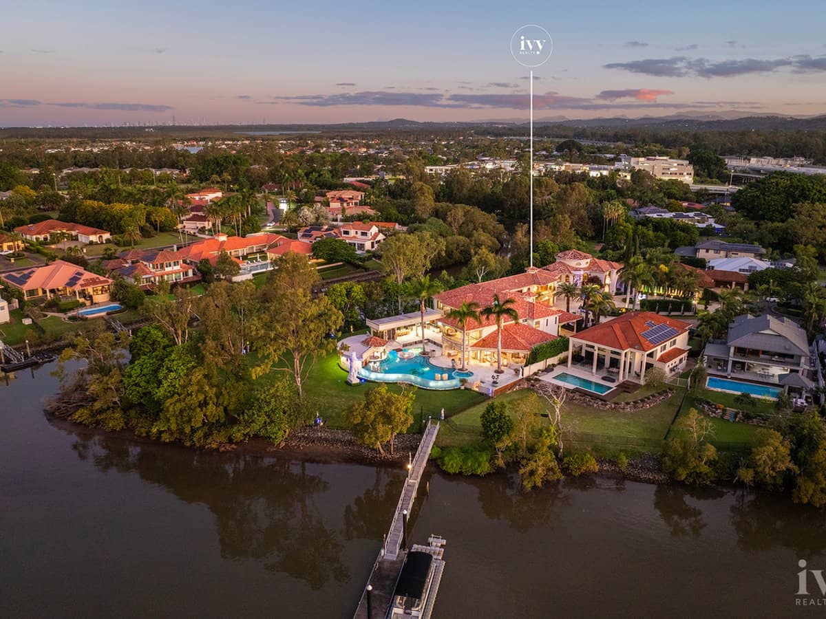 36 River  Cove Place, Helensvale - Thumbnail 28