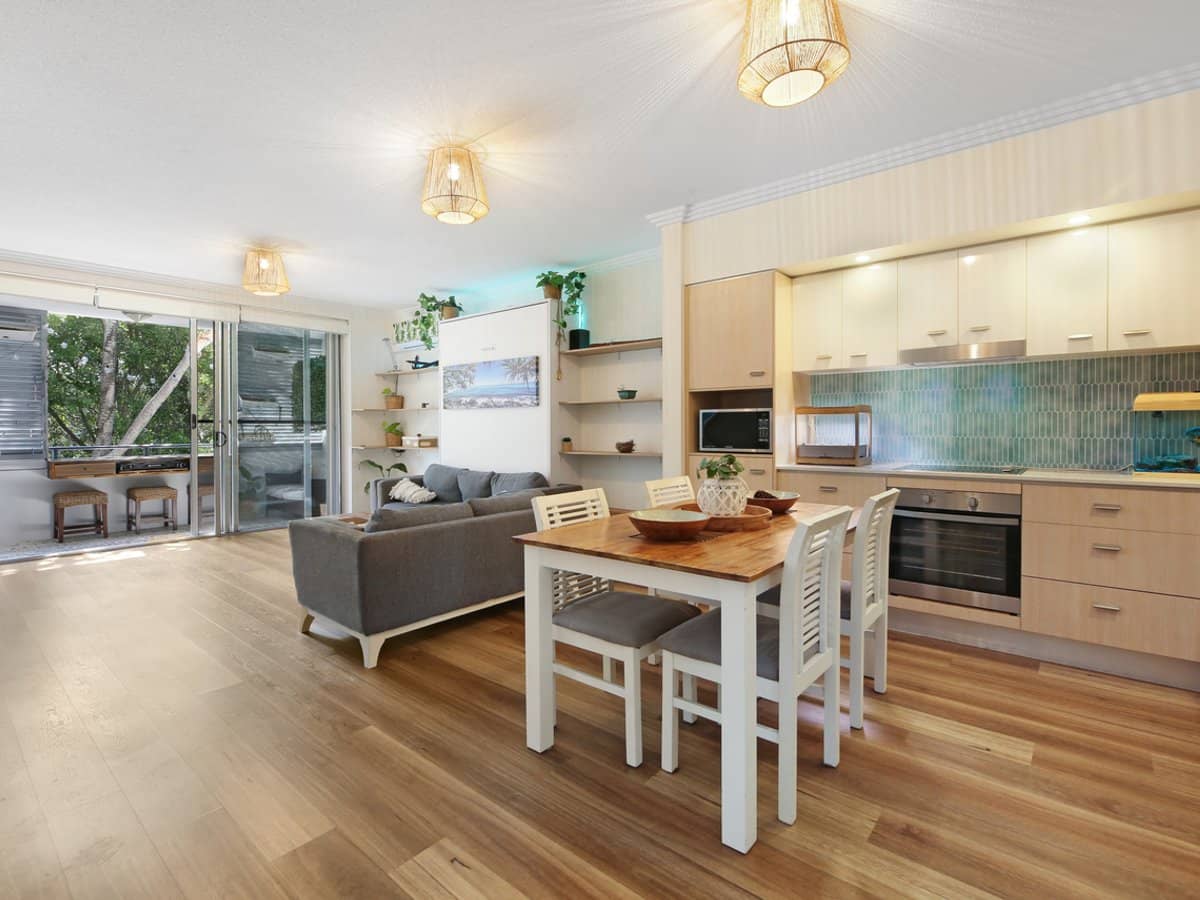 1-7 Moores Crescent, VARSITY LAKES - Thumbnail 2