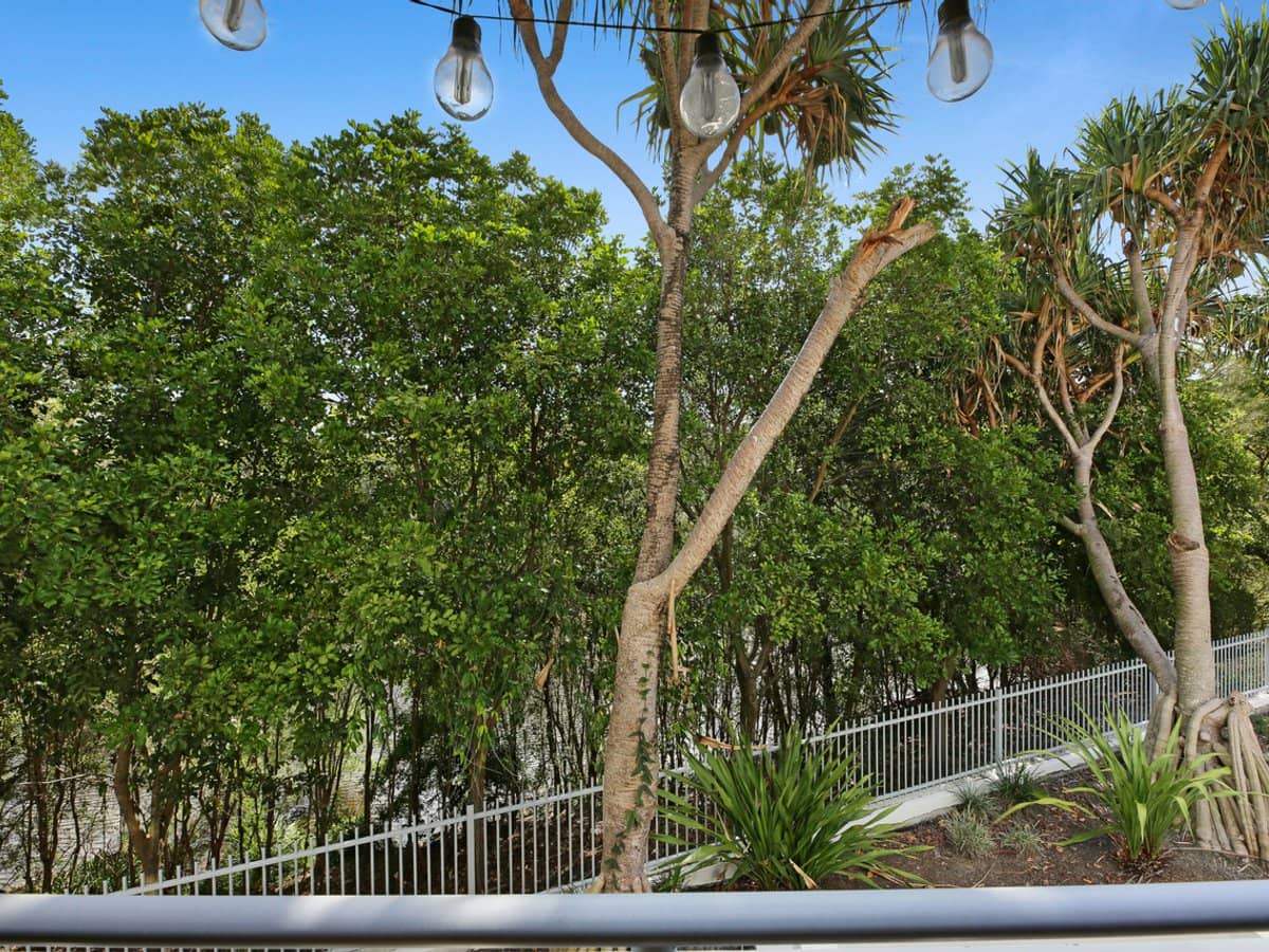 1-7 Moores Crescent, VARSITY LAKES - Thumbnail 6