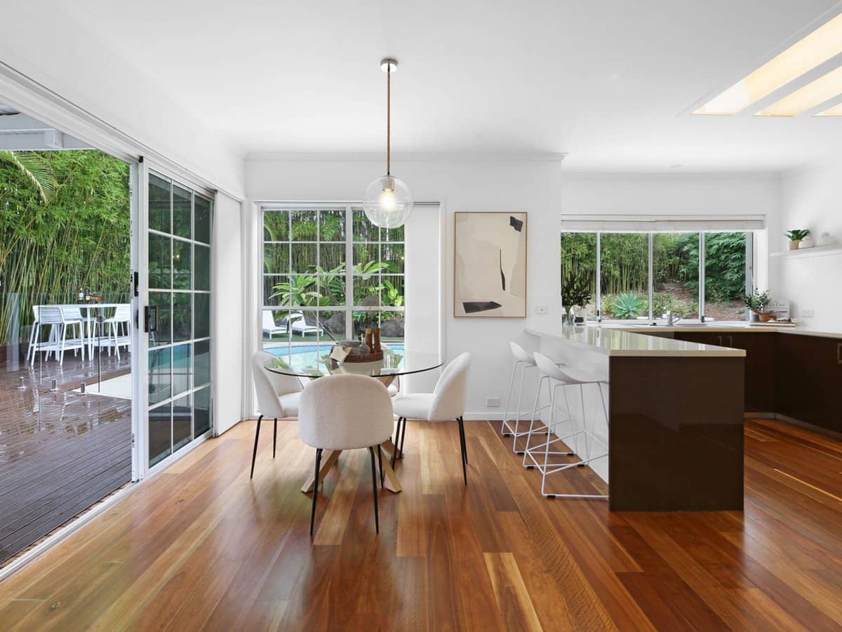 31 Huntingdale Crescent, ROBINA - Thumbnail 5