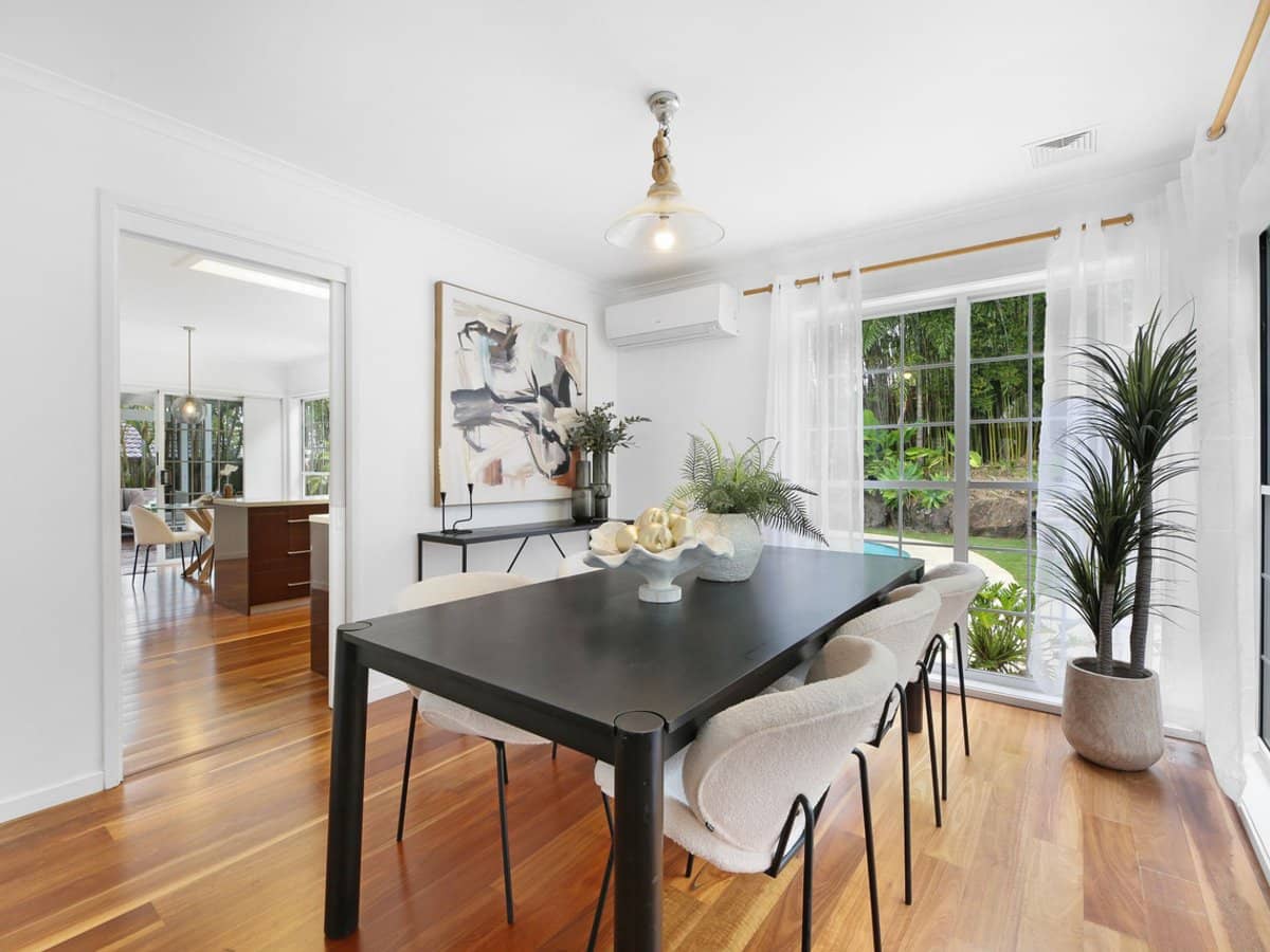 31 Huntingdale Crescent, ROBINA - Thumbnail 8