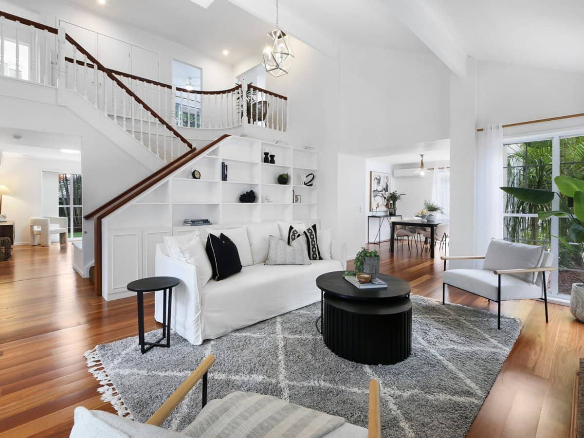 31 Huntingdale Crescent, ROBINA - Thumbnail 11