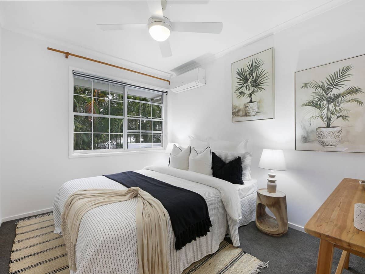 31 Huntingdale Crescent, ROBINA - Thumbnail 20