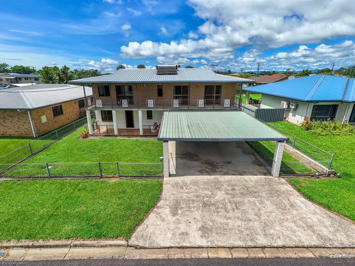 10 Seymour Street, INNISFAIL ESTATE - Thumbnail 3