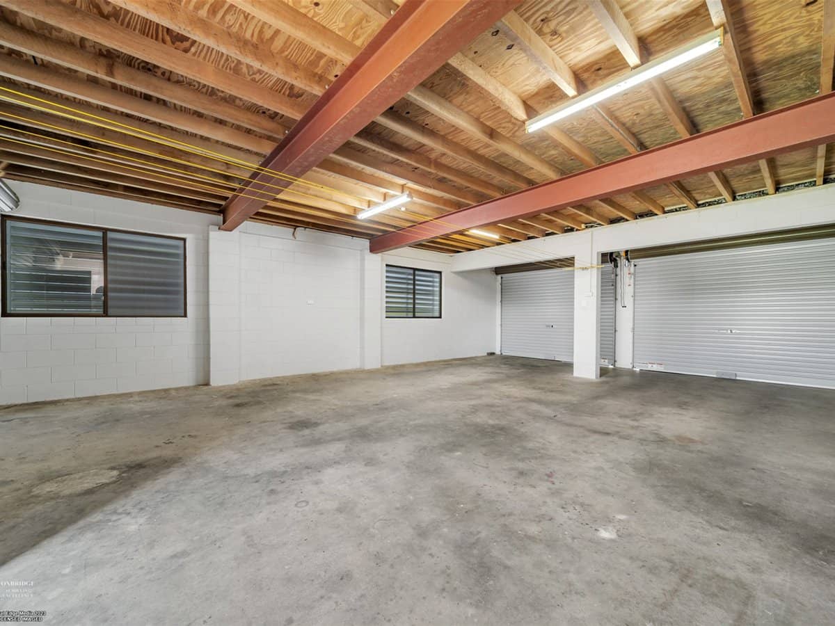 10 Seymour Street, INNISFAIL ESTATE - Thumbnail 9