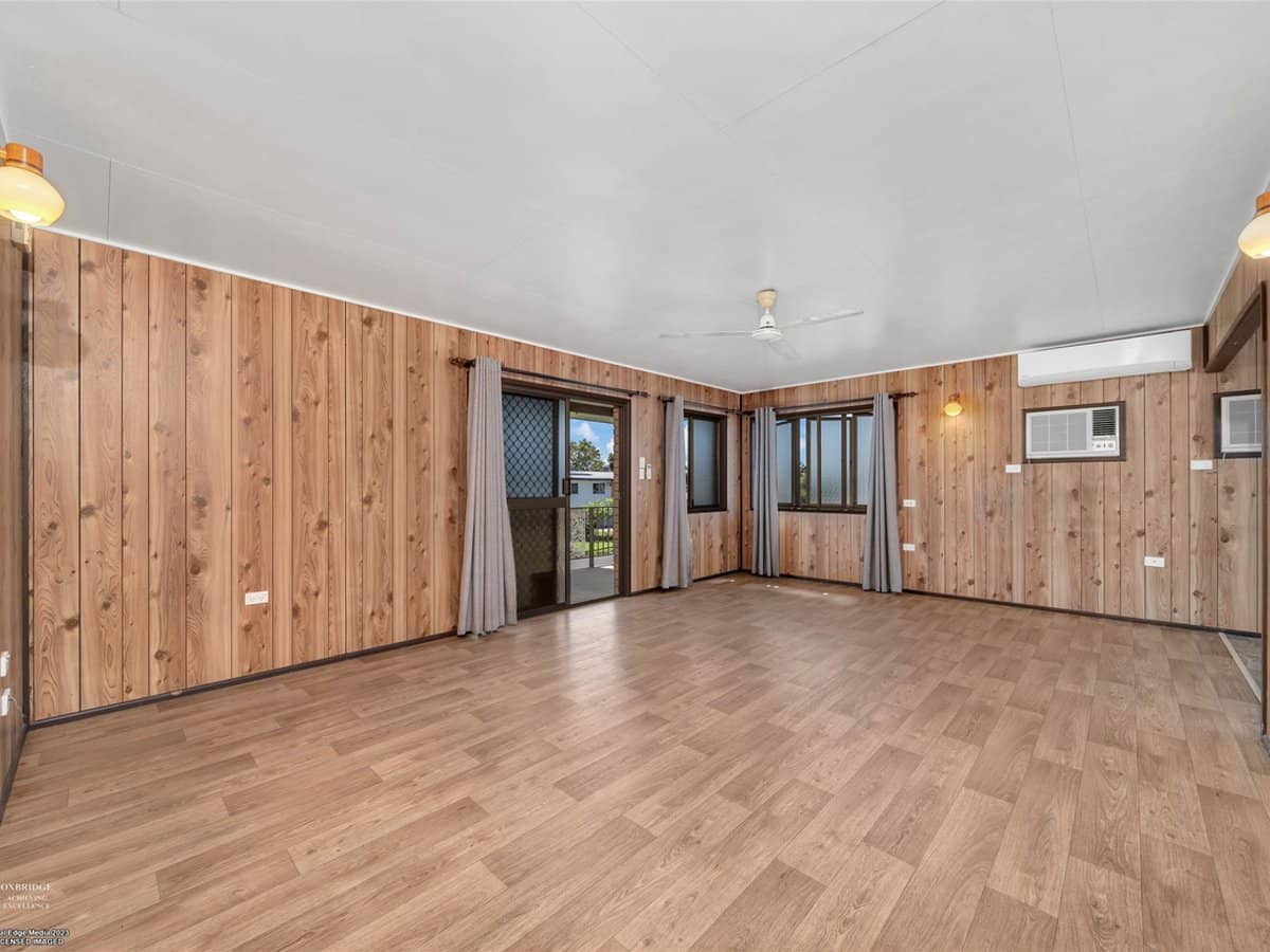 10 Seymour Street, INNISFAIL ESTATE - Thumbnail 15