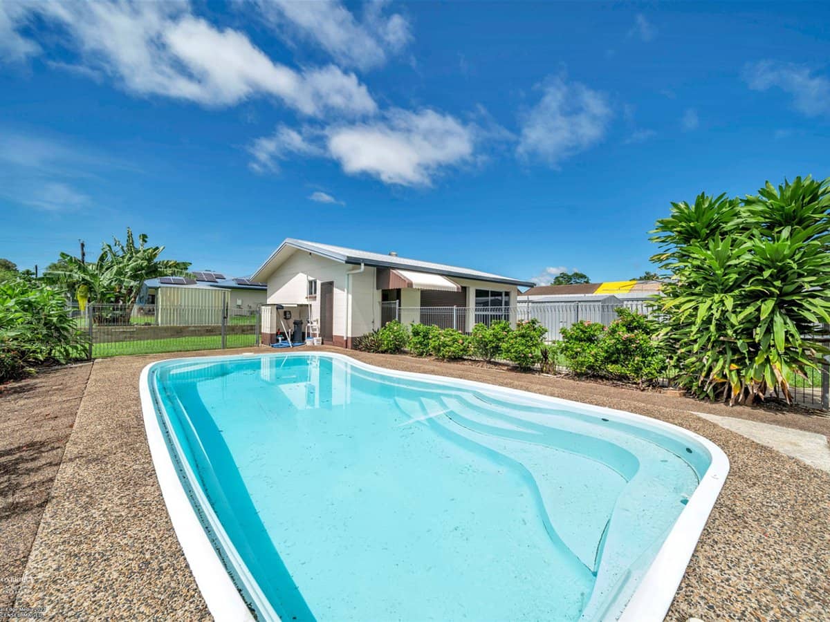 10 Seymour Street, INNISFAIL ESTATE - Thumbnail 26