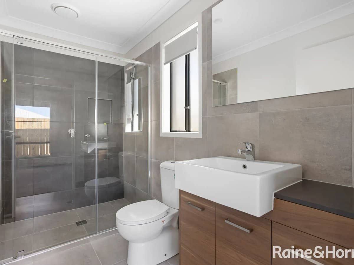 8 Gawler Street, SOUTH RIPLEY - Thumbnail 8