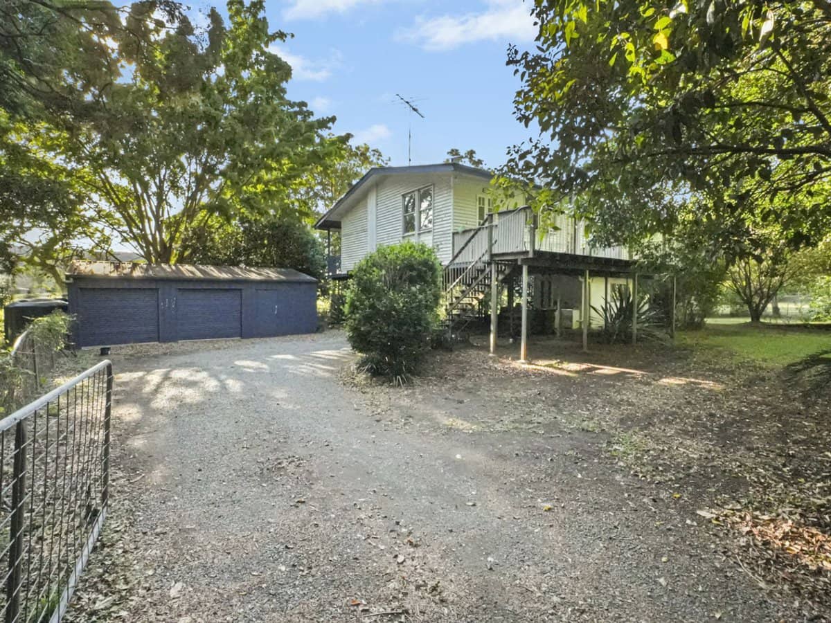 2733 Beaudesert Nerang Road, Wonglepong - Thumbnail 1