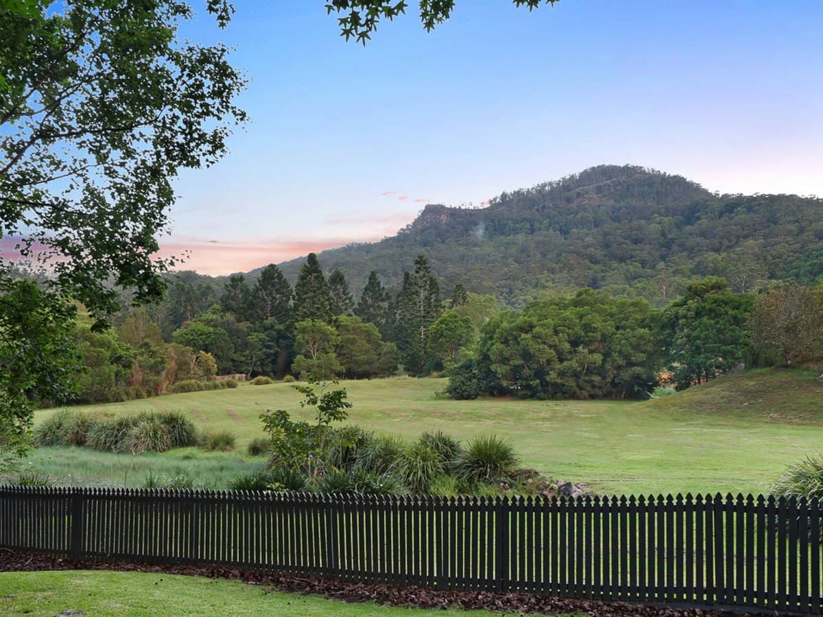 1395 Tallebudgera Creek Road, Tallebudgera Valley - Thumbnail 1