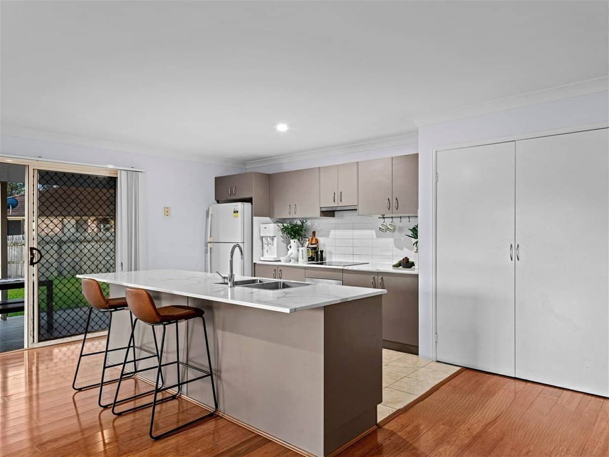 40 Gemview Street, CALAMVALE - Thumbnail 4