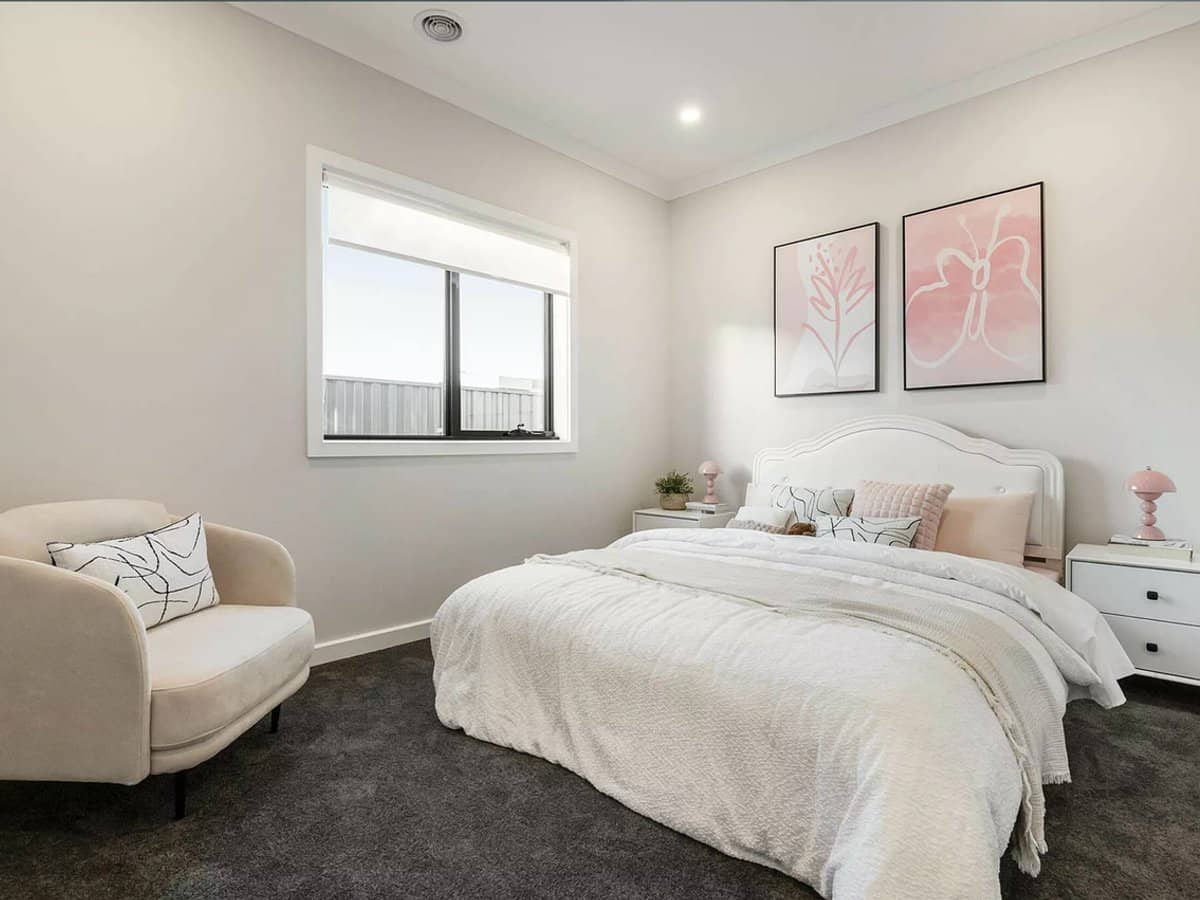 100 Vineyard Road,, SUNBURY - Thumbnail 3