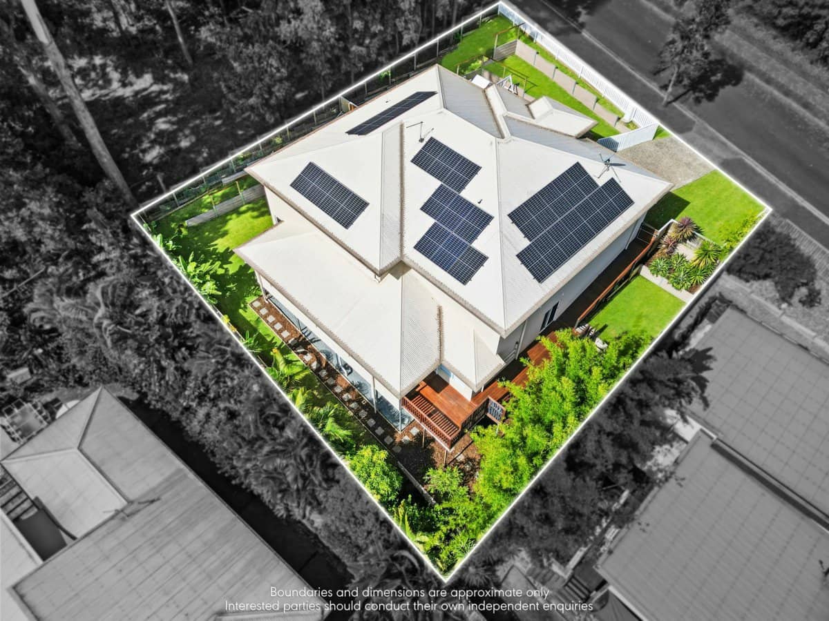 10 Palomar Street, REEDY CREEK - Thumbnail 2