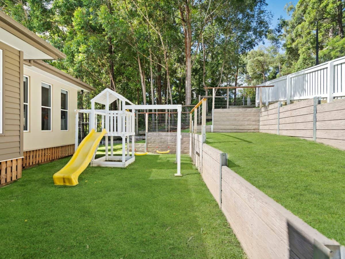 10 Palomar Street, REEDY CREEK - Thumbnail 4