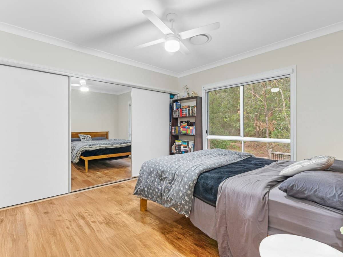 10 Palomar Street, REEDY CREEK - Thumbnail 9