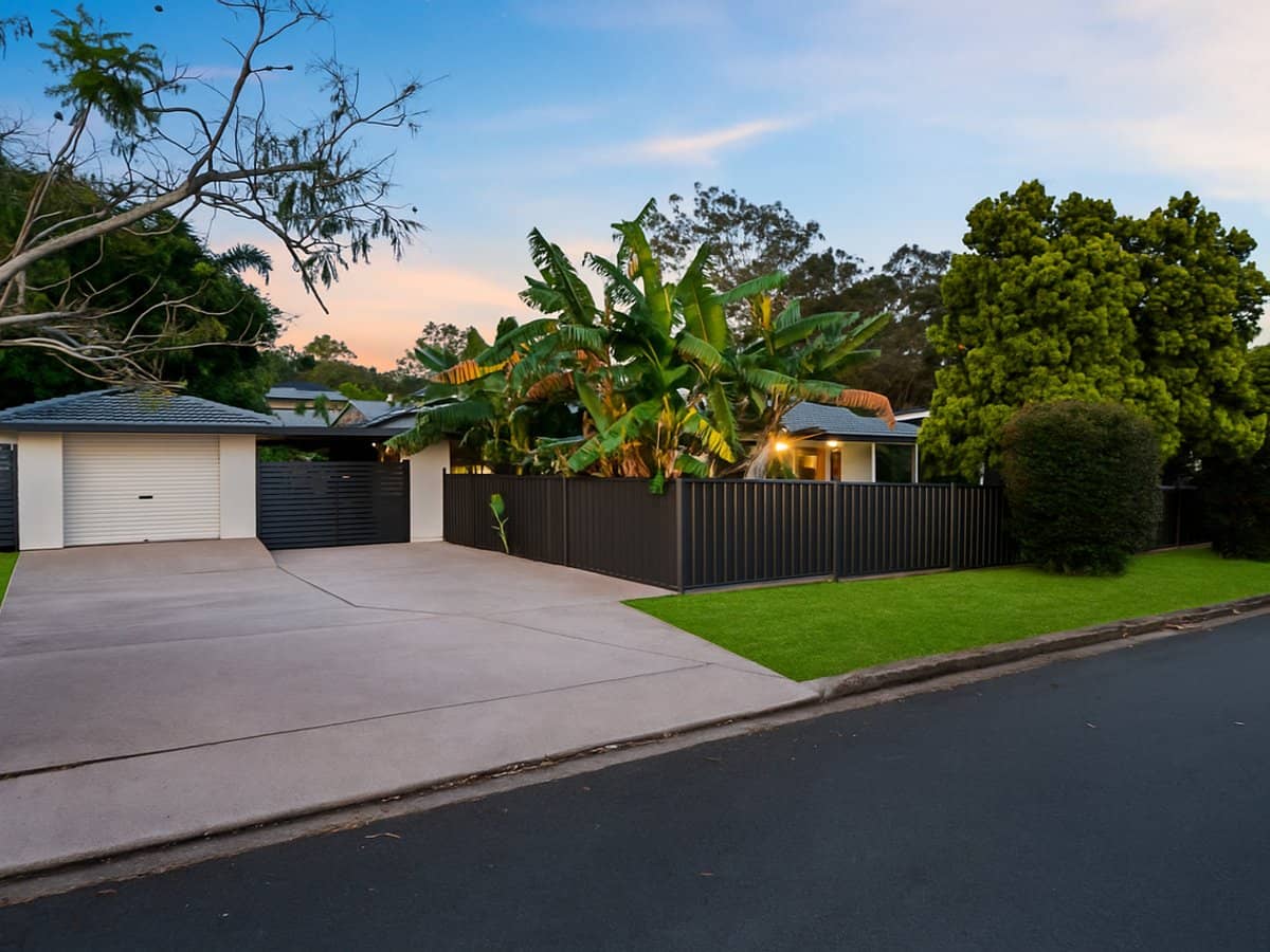 20 Dawn Crescent, THORNLANDS - Thumbnail 2