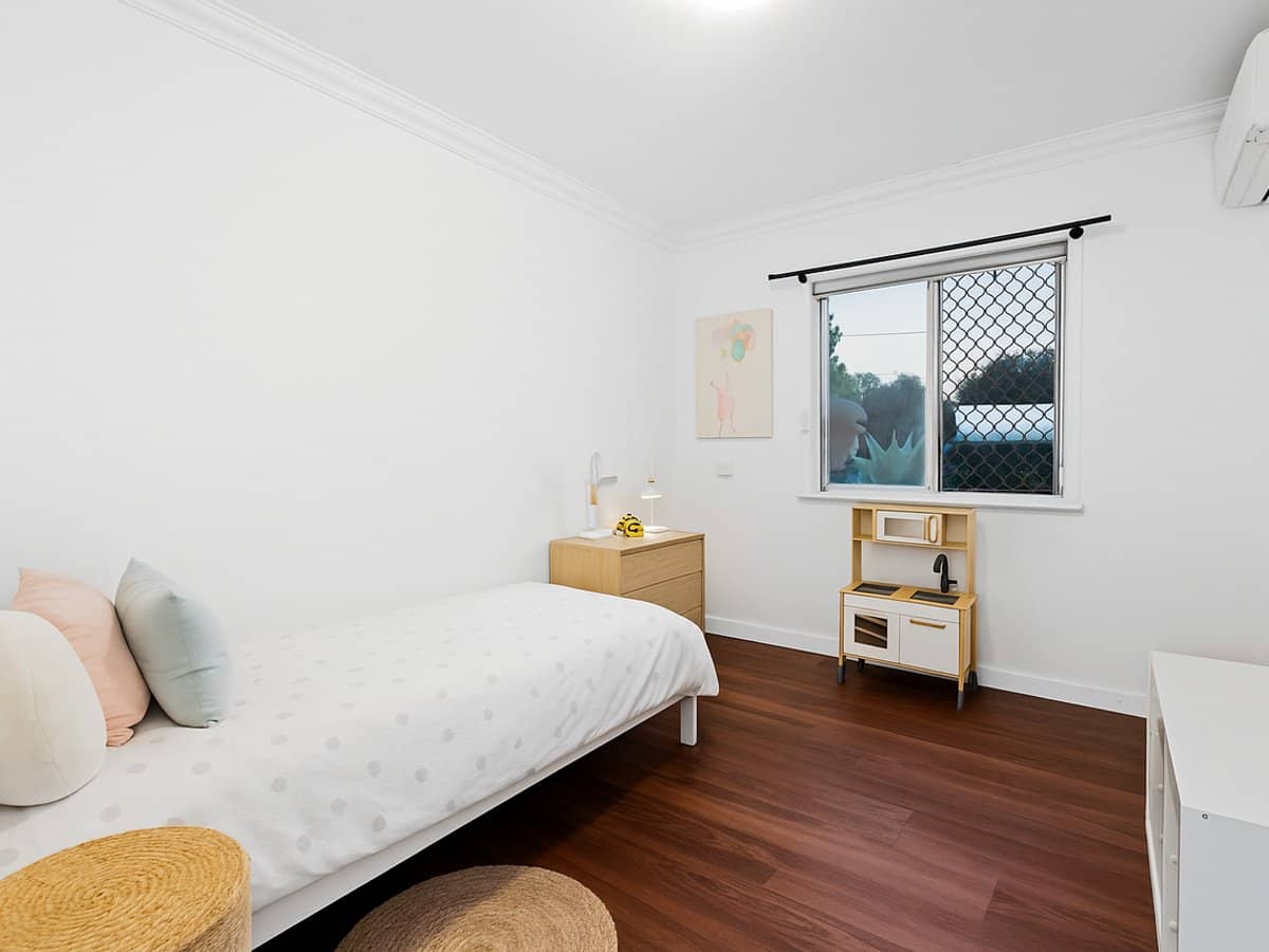 20 Dawn Crescent, THORNLANDS - Thumbnail 17