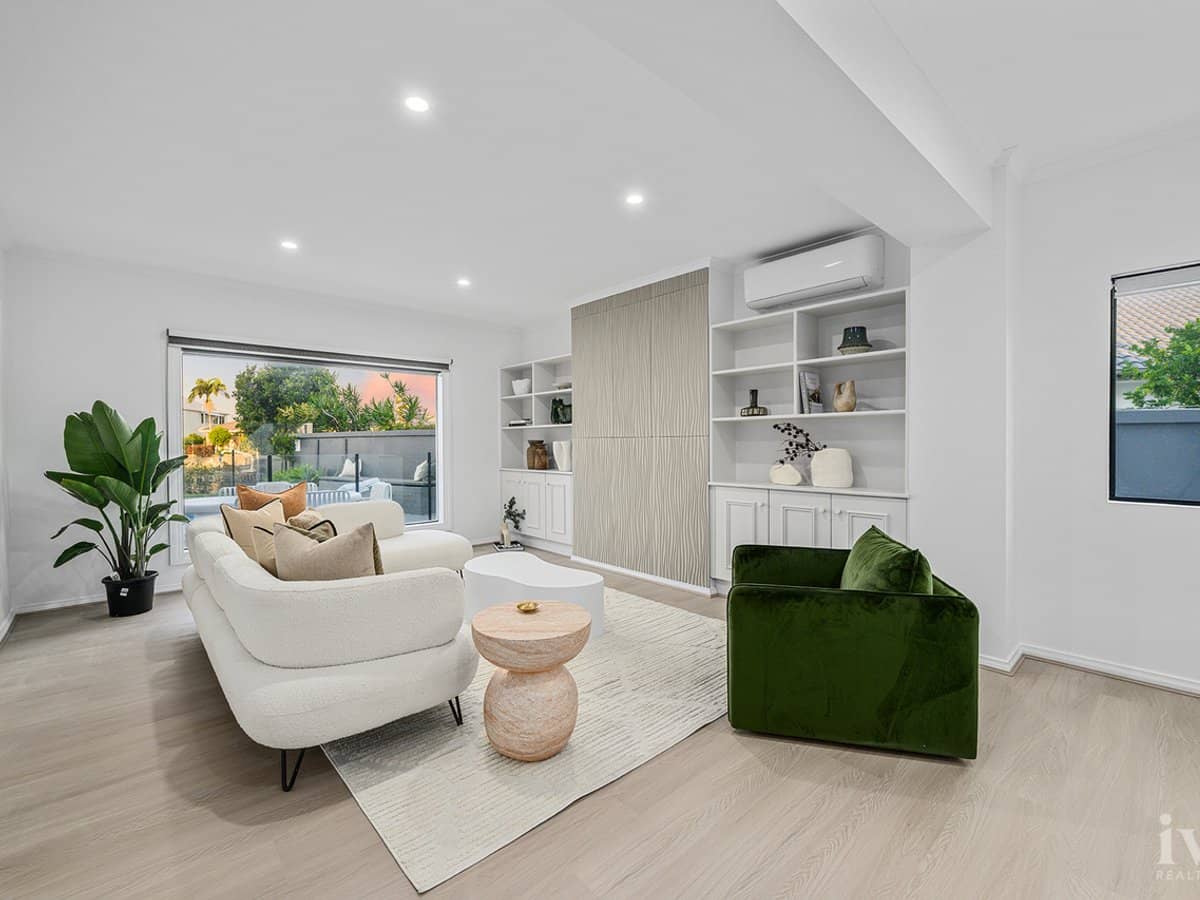 7 Kavieng Crescent, Runaway Bay - Thumbnail 12