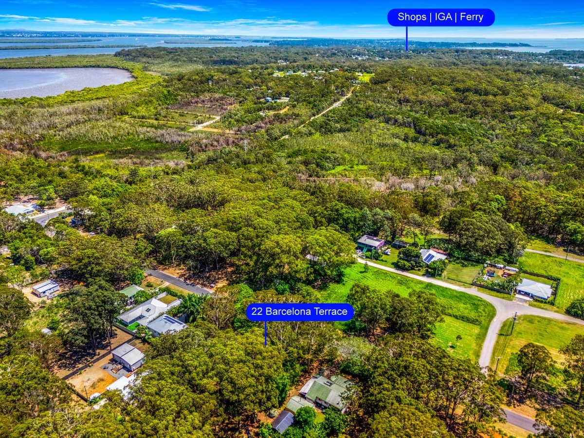 22 Barcelona Terrace, RUSSELL ISLAND - Thumbnail 4