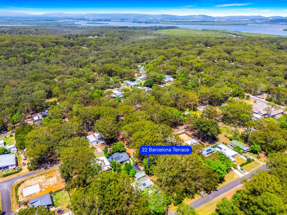 22 Barcelona Terrace, RUSSELL ISLAND - Thumbnail 5