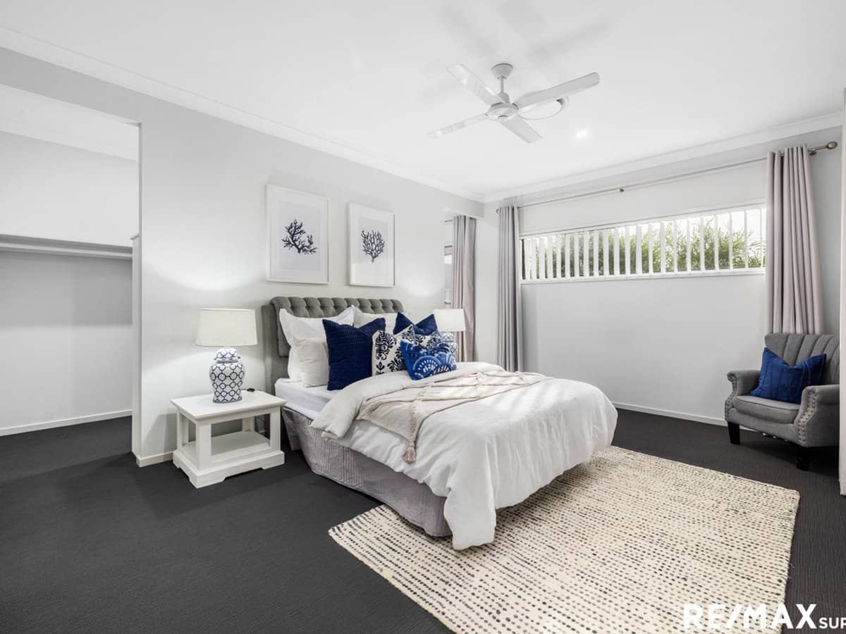 6 Mahogany Place, Karawatha - Thumbnail 2