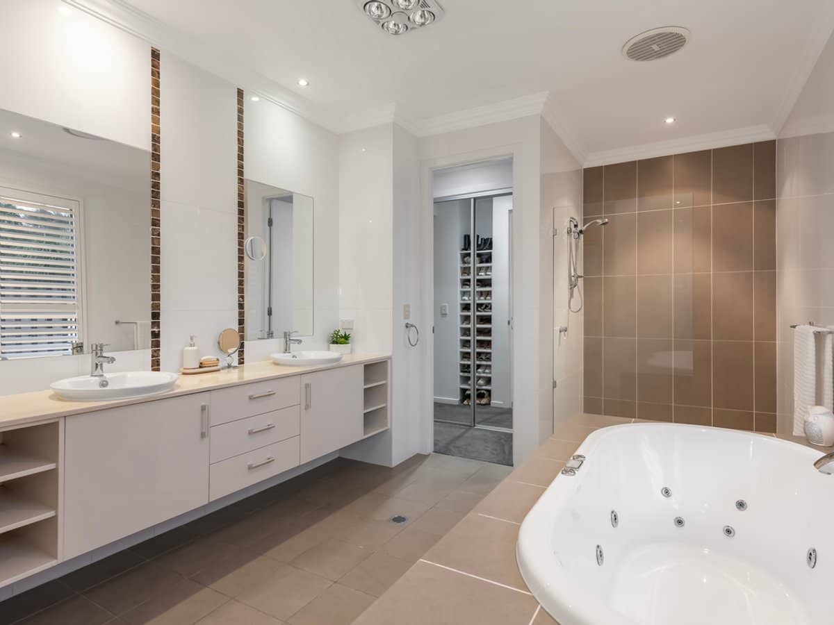 3 Tradition Place, COOMERA WATERS - Thumbnail 17