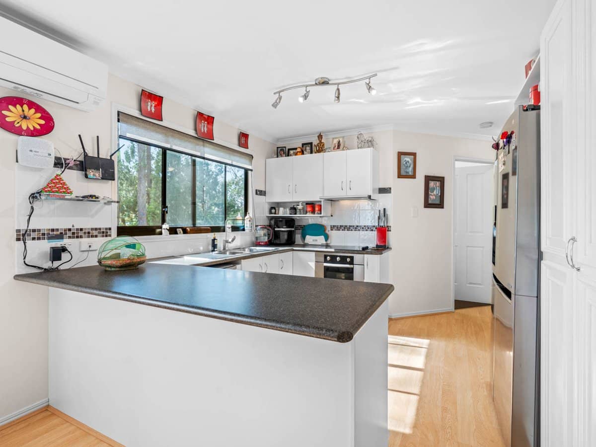 41 Trimaran Street, RUSSELL ISLAND - Thumbnail 6