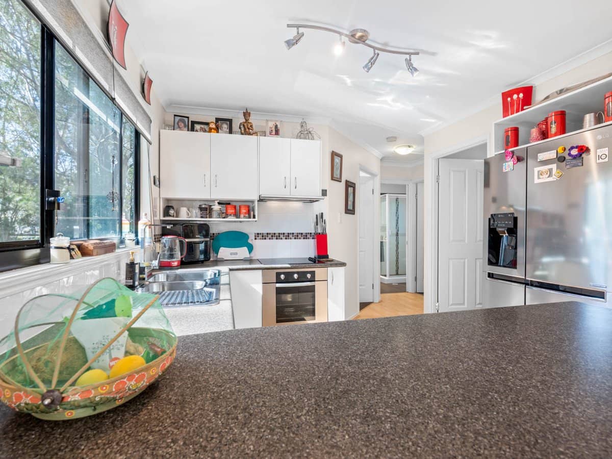 41 Trimaran Street, RUSSELL ISLAND - Thumbnail 7