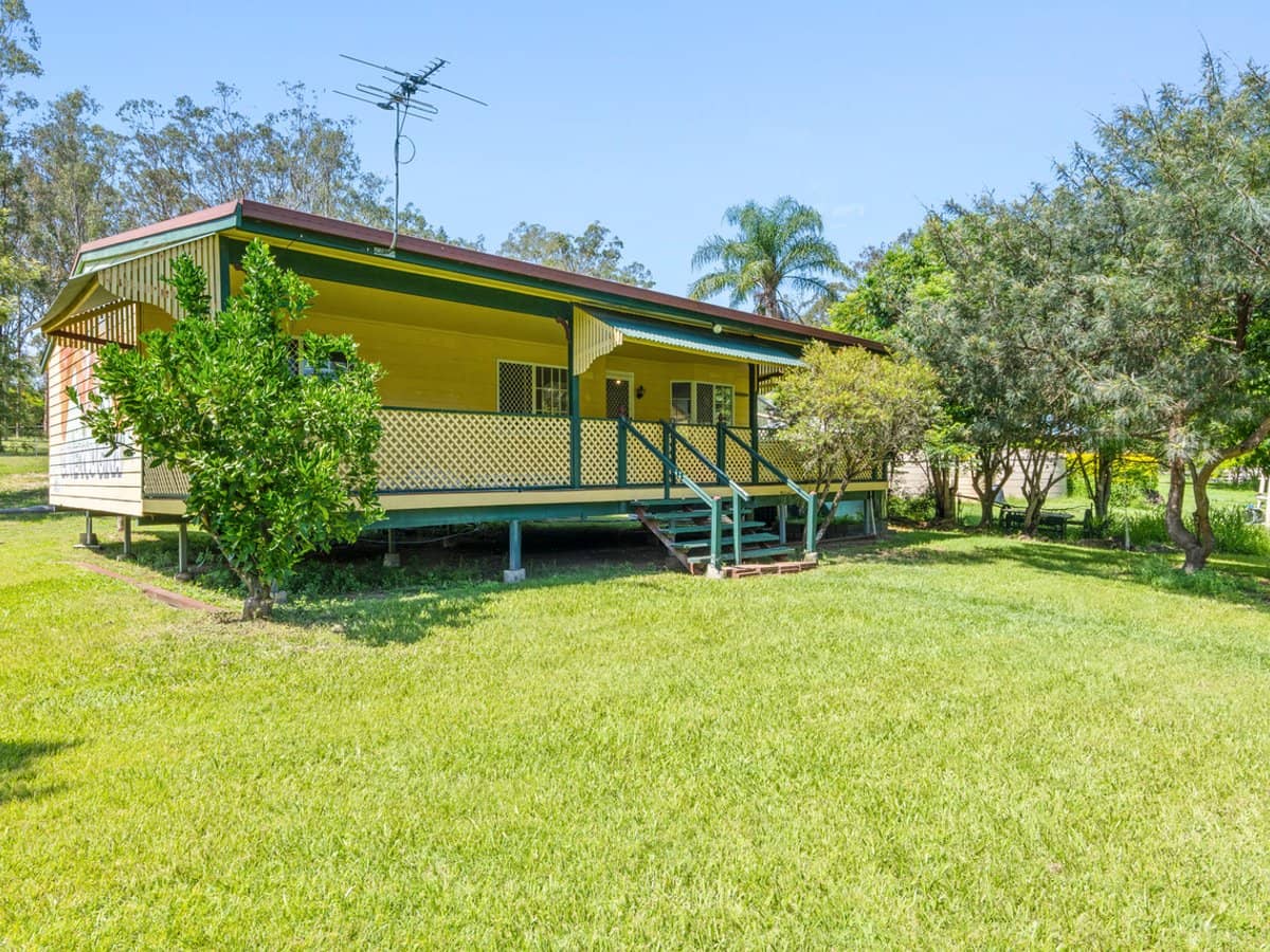 61-69 Lance Road, GREENBANK - Thumbnail 1