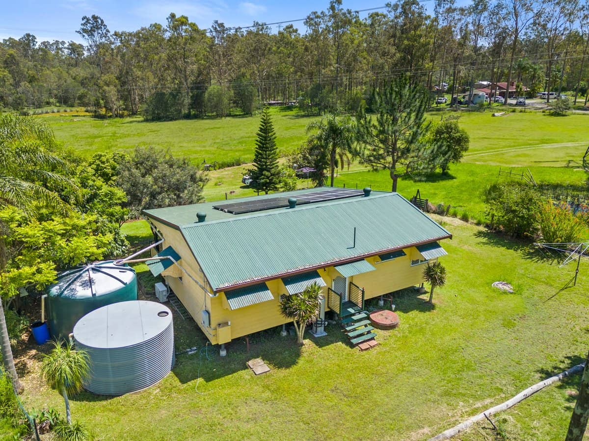 61-69 Lance Road, GREENBANK - Thumbnail 3