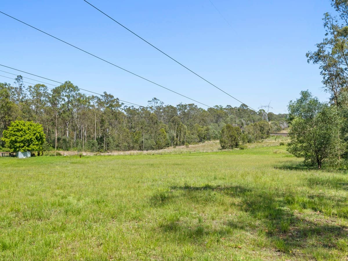 61-69 Lance Road, GREENBANK - Thumbnail 9