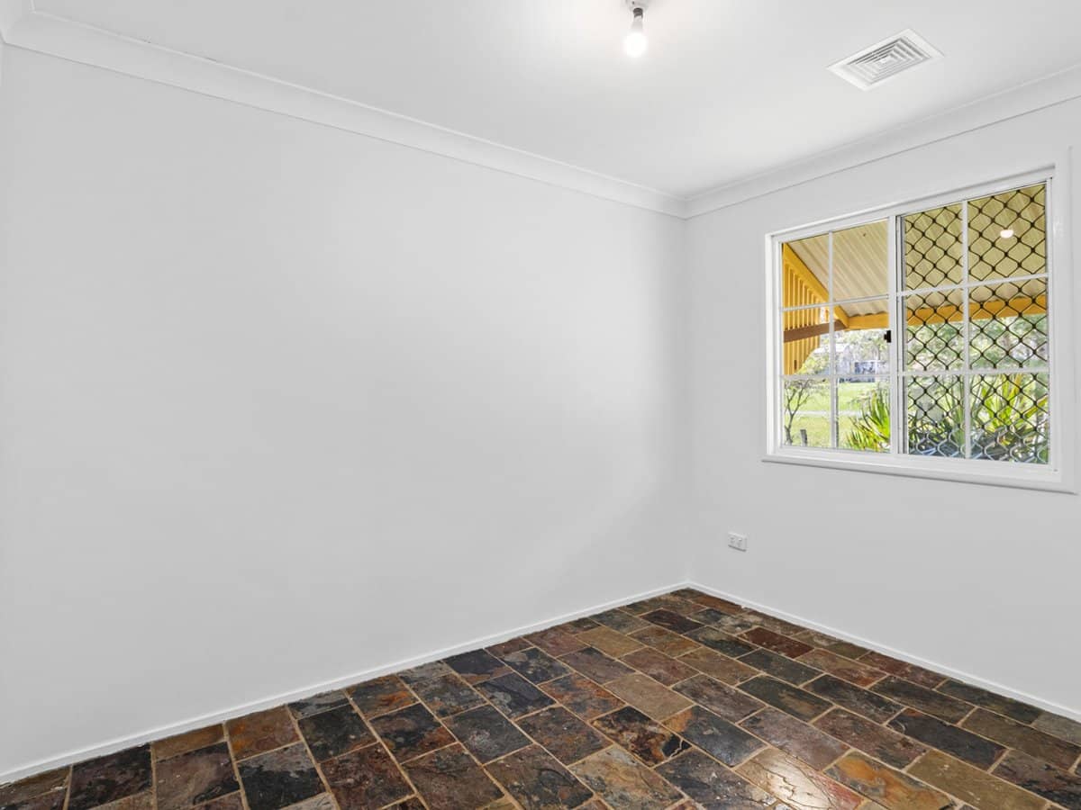 61-69 Lance Road, GREENBANK - Thumbnail 12