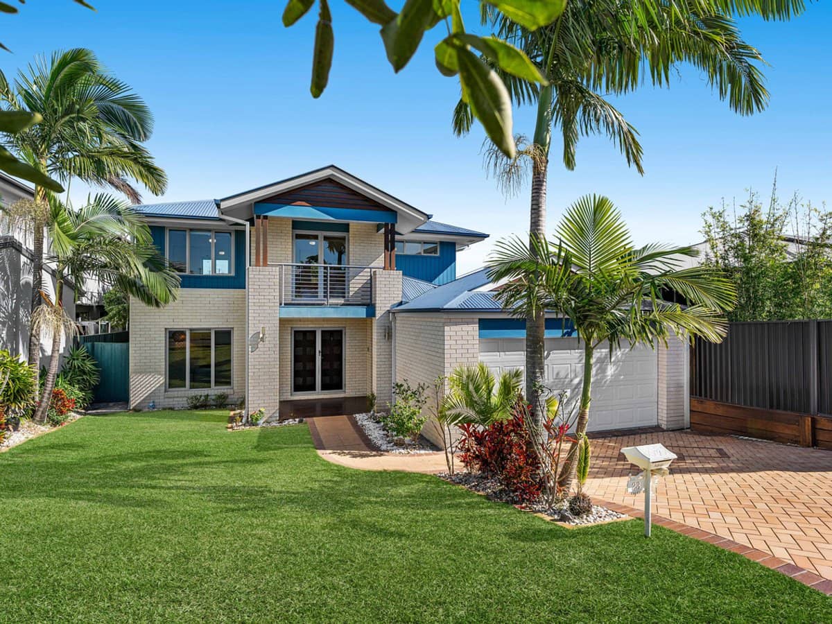 23 Tenterfield Street, MURARRIE - Thumbnail 3