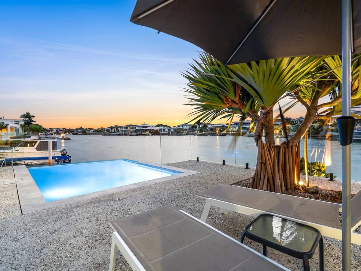 23 Sea Glint Place, PELICAN WATERS - Thumbnail 4