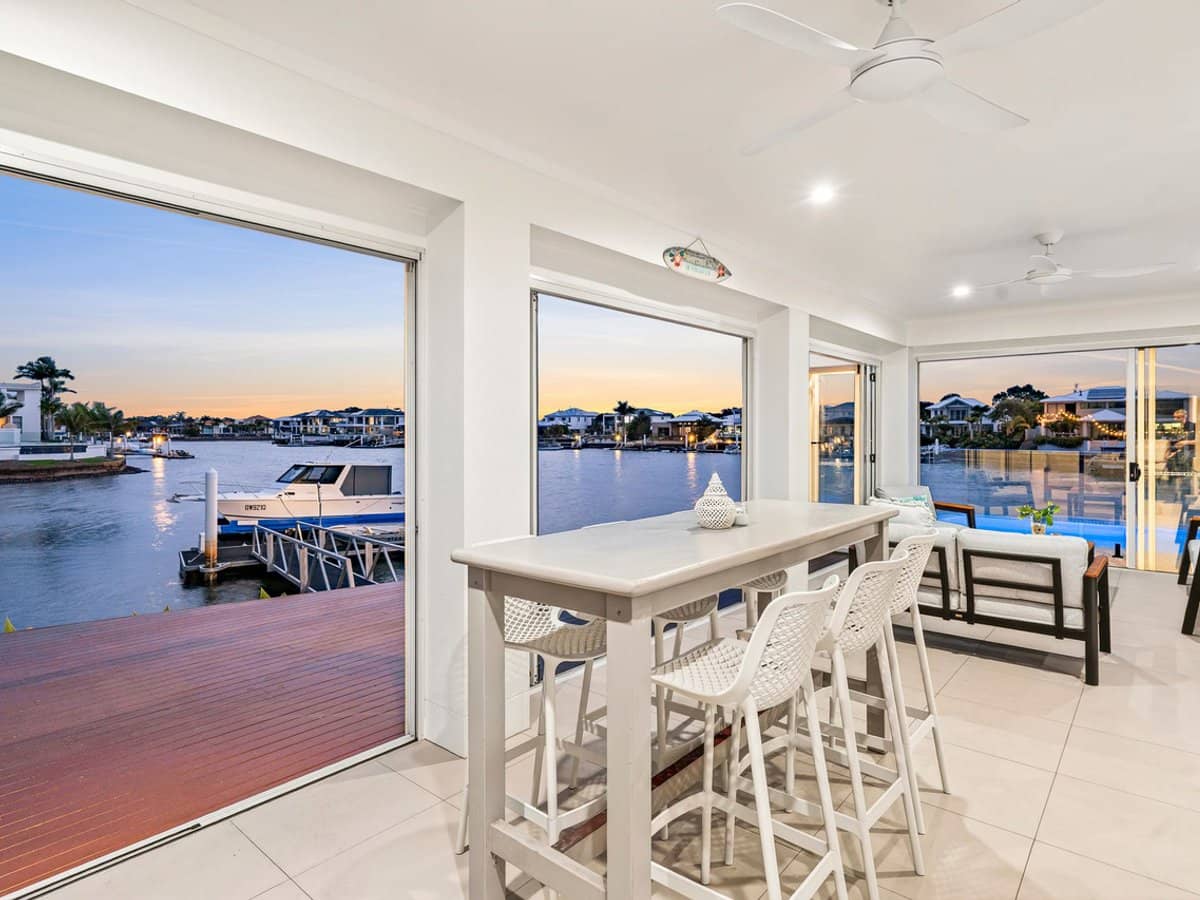 23 Sea Glint Place, PELICAN WATERS - Thumbnail 8