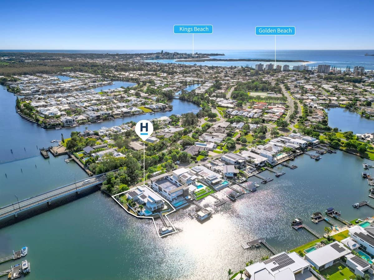23 Sea Glint Place, PELICAN WATERS - Thumbnail 11
