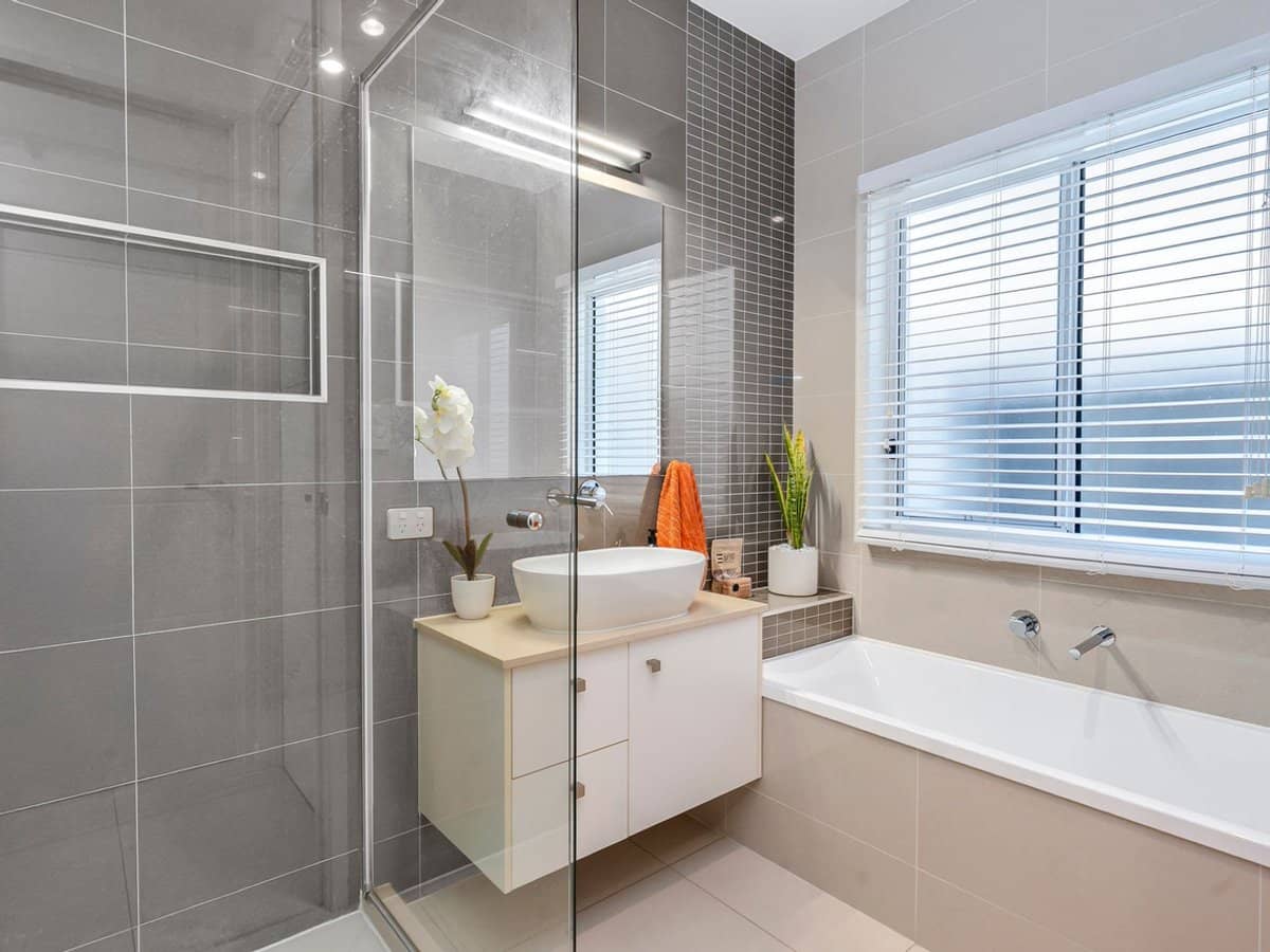 23 Sea Glint Place, PELICAN WATERS - Thumbnail 23