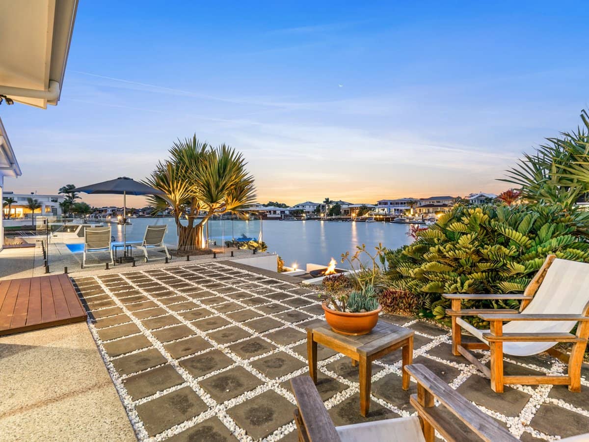 23 Sea Glint Place, PELICAN WATERS - Thumbnail 27